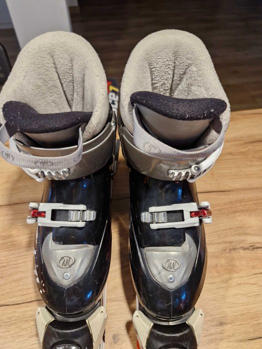 Narty Atomic reis 7, zapięcia plus buty 31 i gratis