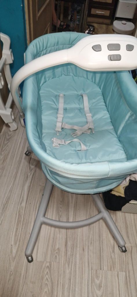 Chicco baby hug 4w1