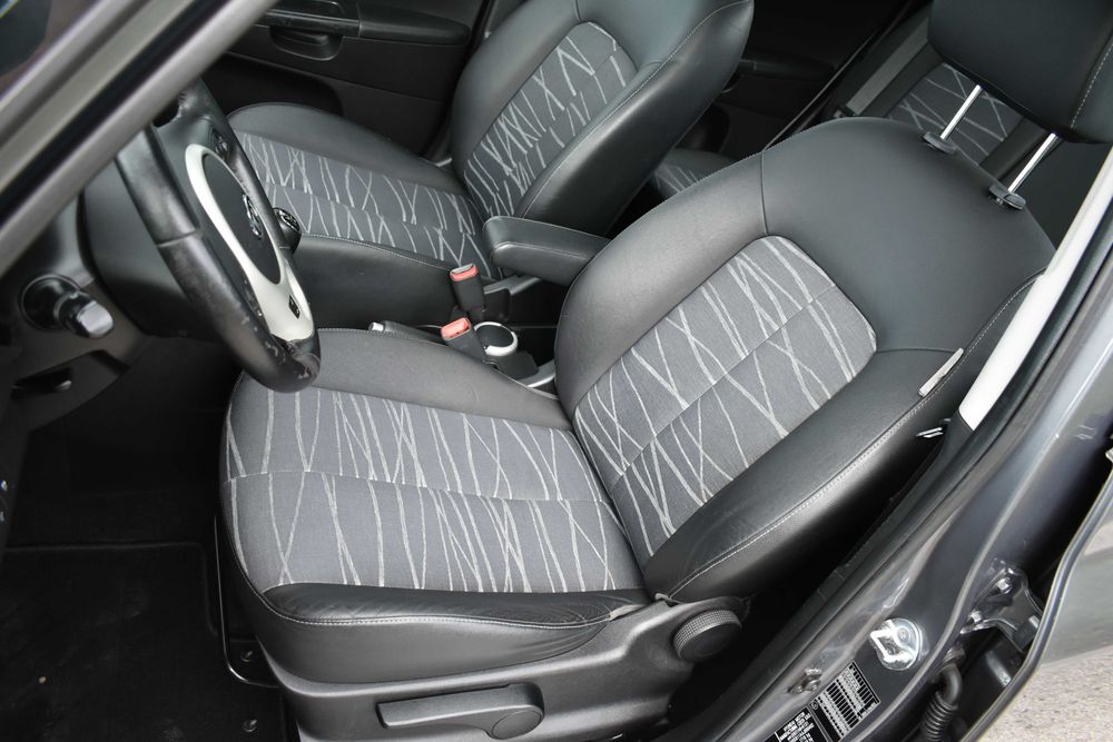 Kia VENGA 1.4 16V 160000km Navi Klimatronik Panorama Tempomat PDC