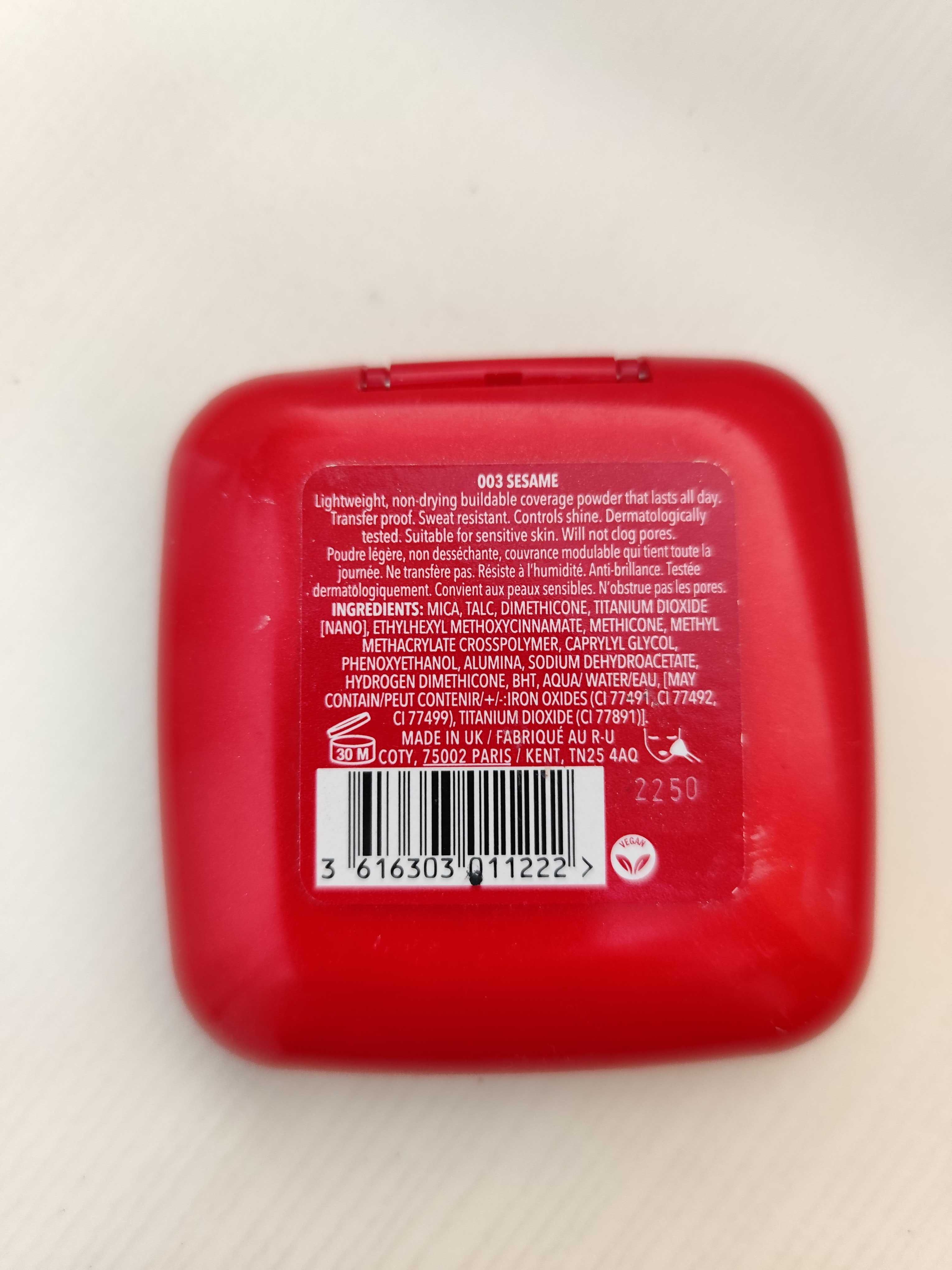 Podkład w kompakcie Rimmel lasting finish