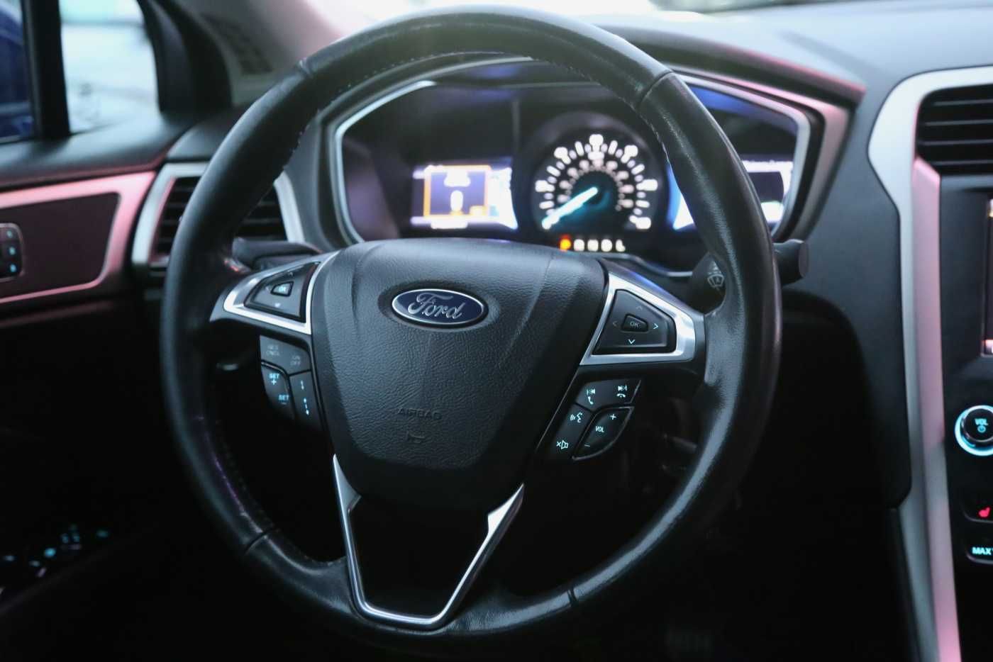 Ford Fusion 2012 року