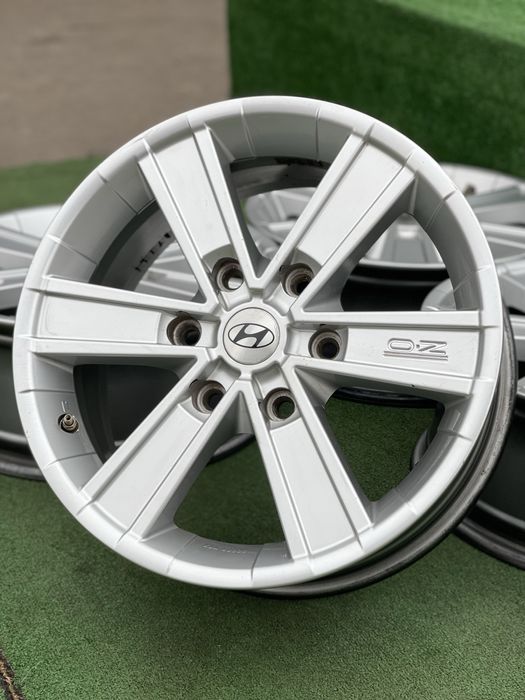 Диски R17 6x139,7 OZ Racing Hyundai H1,Staria,Starex