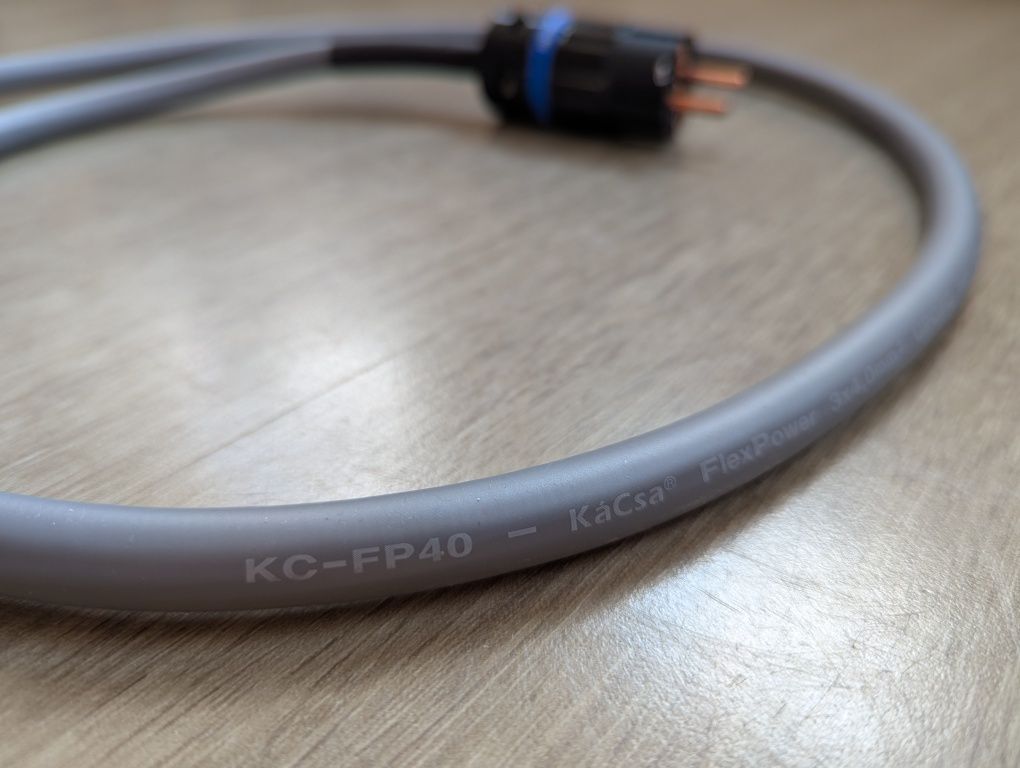 Kabel zasilający Kacsa KC-FP40, 1,5m, wtyki z czystej miedzi