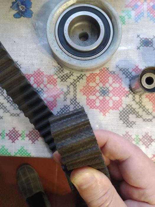 Комплект ГРМ з помпою