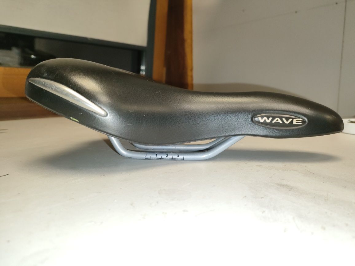 Siodło siodełko rowerowe Selle Royal Wave bardzo wygodne  270x165