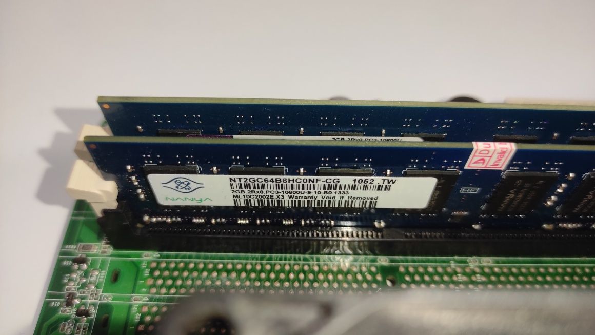 Placa mãe HP H-AIRA-RS780L-uATax 1.03 (Socket AM2+/AM3)