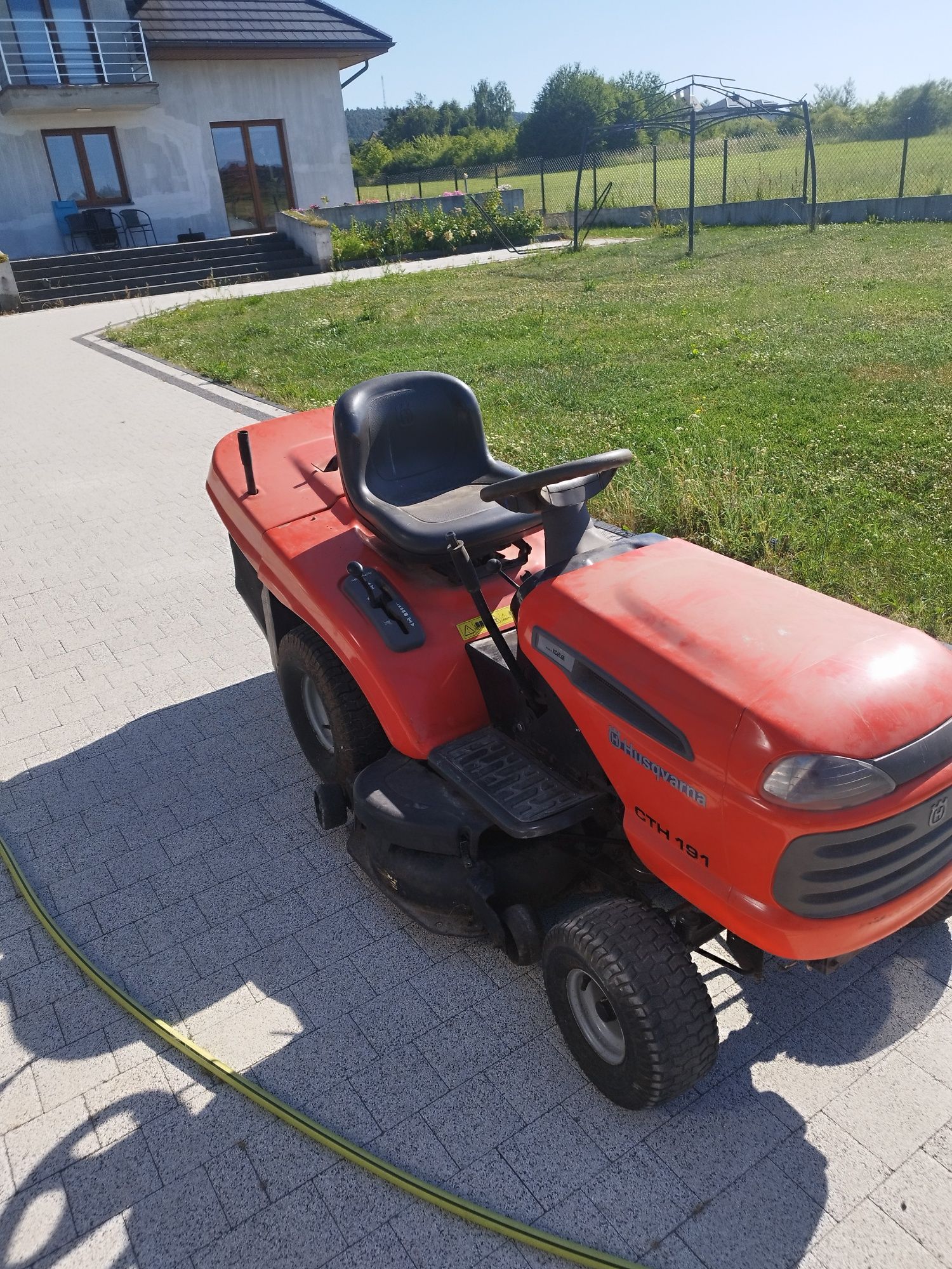 Kosiarka traktorek Husqvarna cth 191