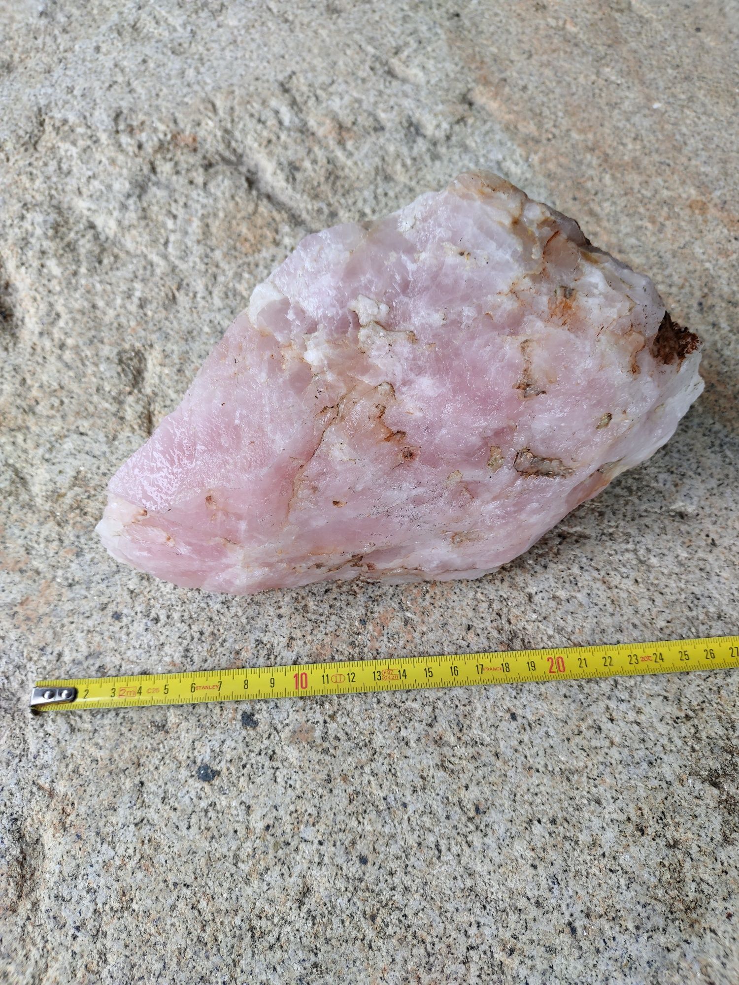 Rocha Mineral Quartzo Rosa grande 3.2 kg