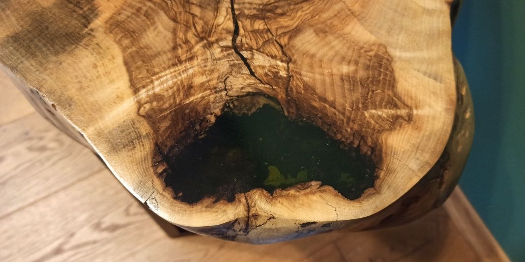 Stolik kawowy plaster drewno jesion żywica