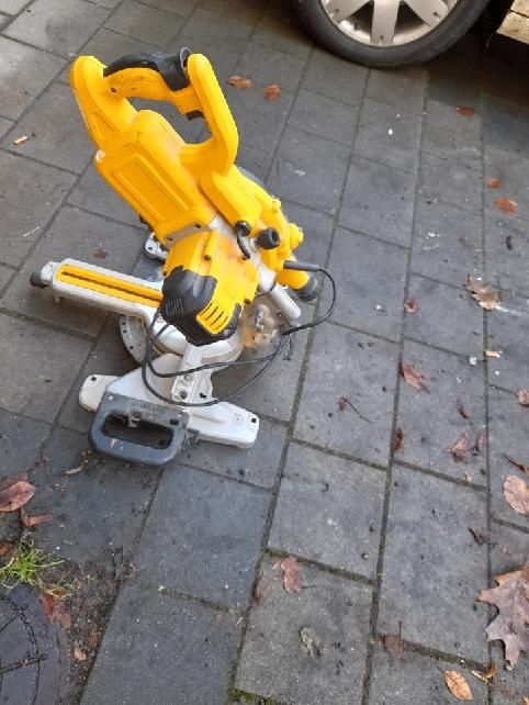 Ukośnica dewalt dewalt