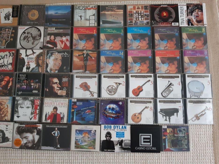 Lote CD BB King, Cash, Elton John, Metallica, Pink Floyd, U2, etc