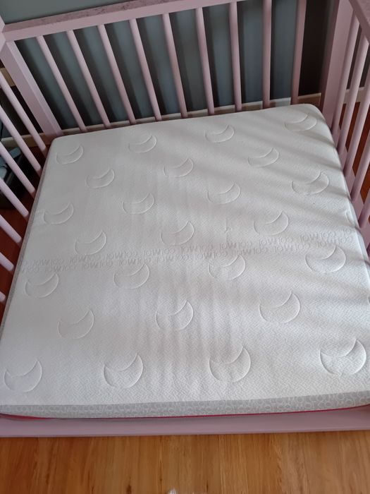 Cama Montessori Casinha