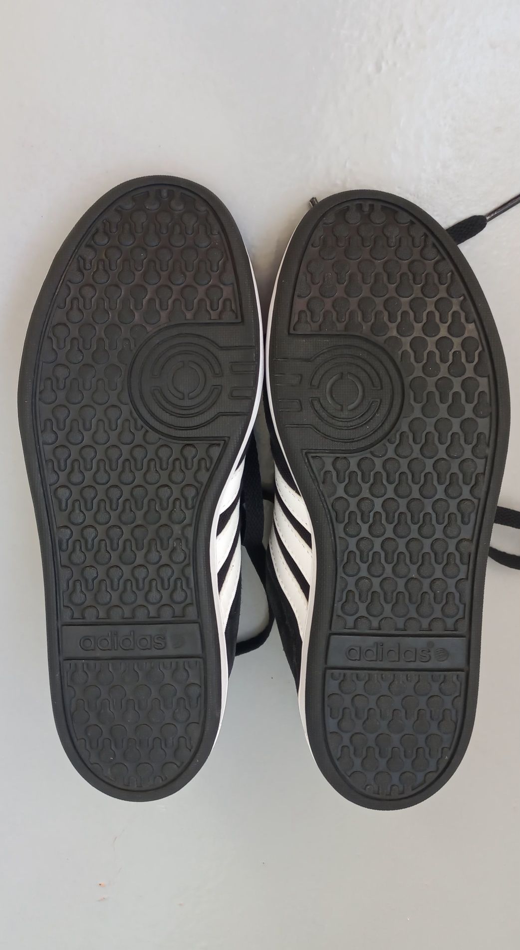 Кросівки Adidas Neo