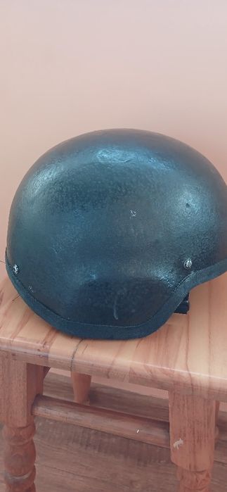 Військовий шолом