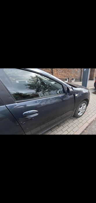 Tanie auto z malym przebiegiem-Dacia Sandero 2018