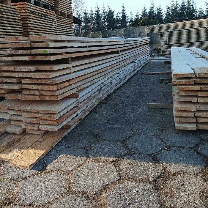 Sprzedam więźbę dachową, deski, kantówki, belki drewniane i inne.