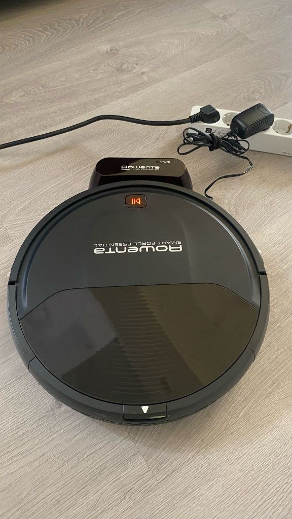 Aspirador Robô ROWENTA Smart Force