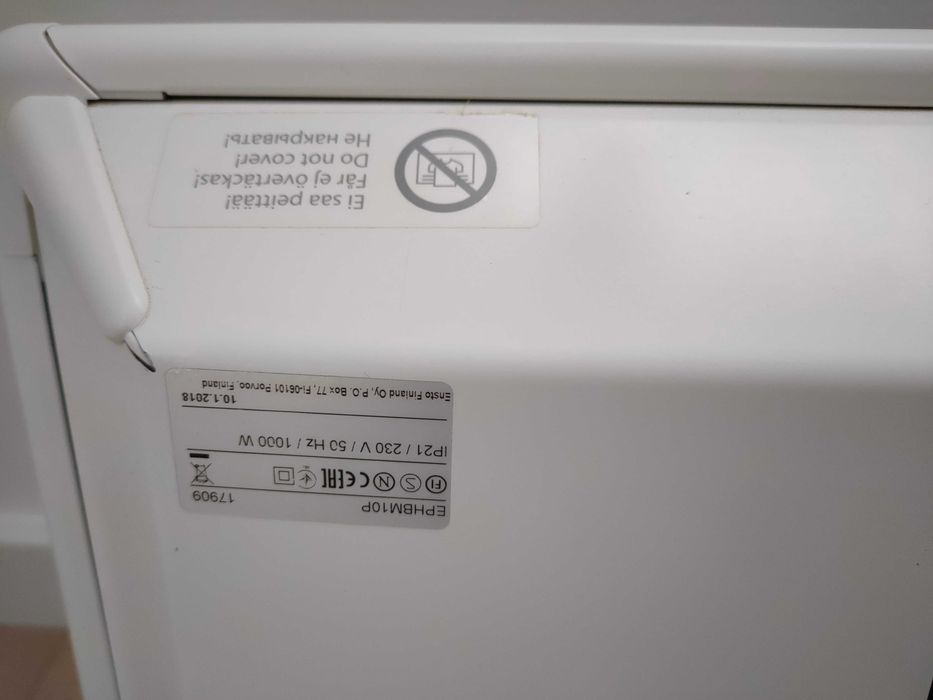 Grzejnik elektryczny ścienny Ensto 1000W