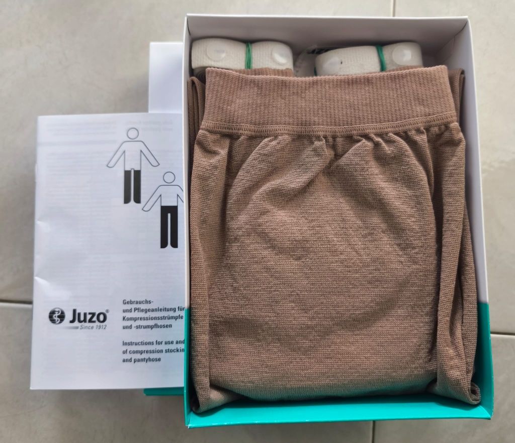 Collan sem biqueira de compressão elástica JUZO IV/L Nova e usada