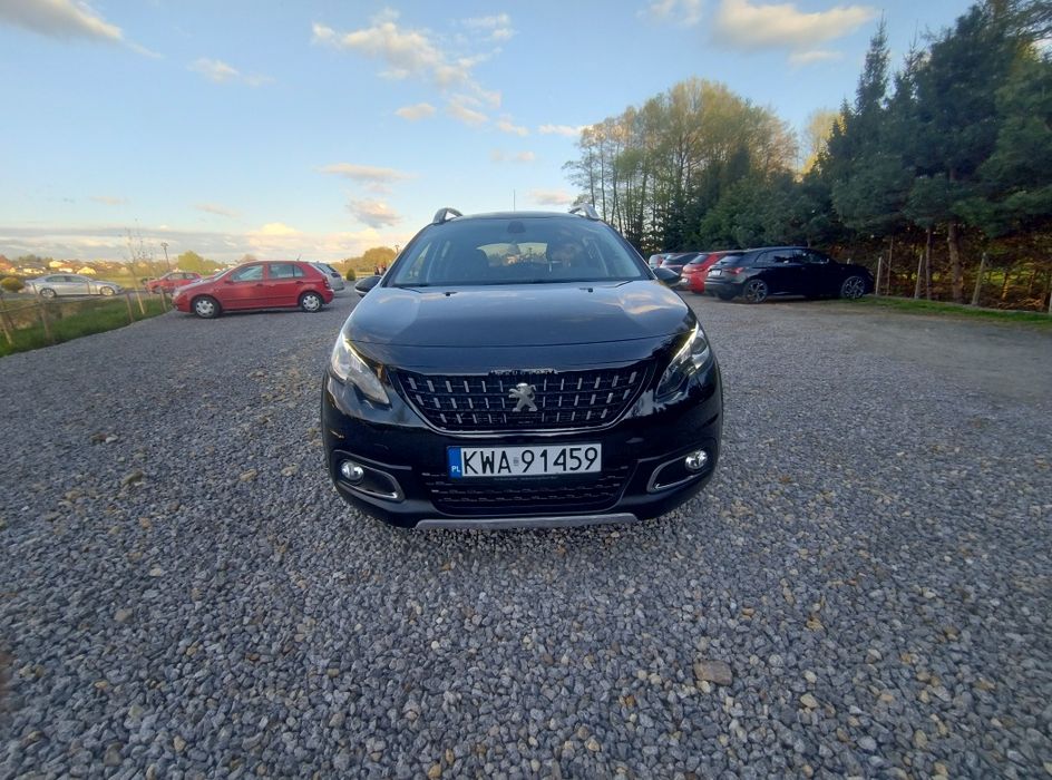 Peugeot 2008.  2019r Allure