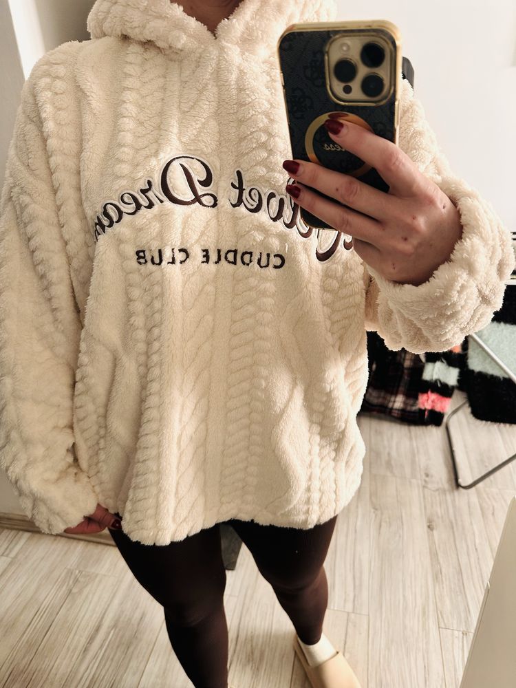 Bluza z kapturen house miś