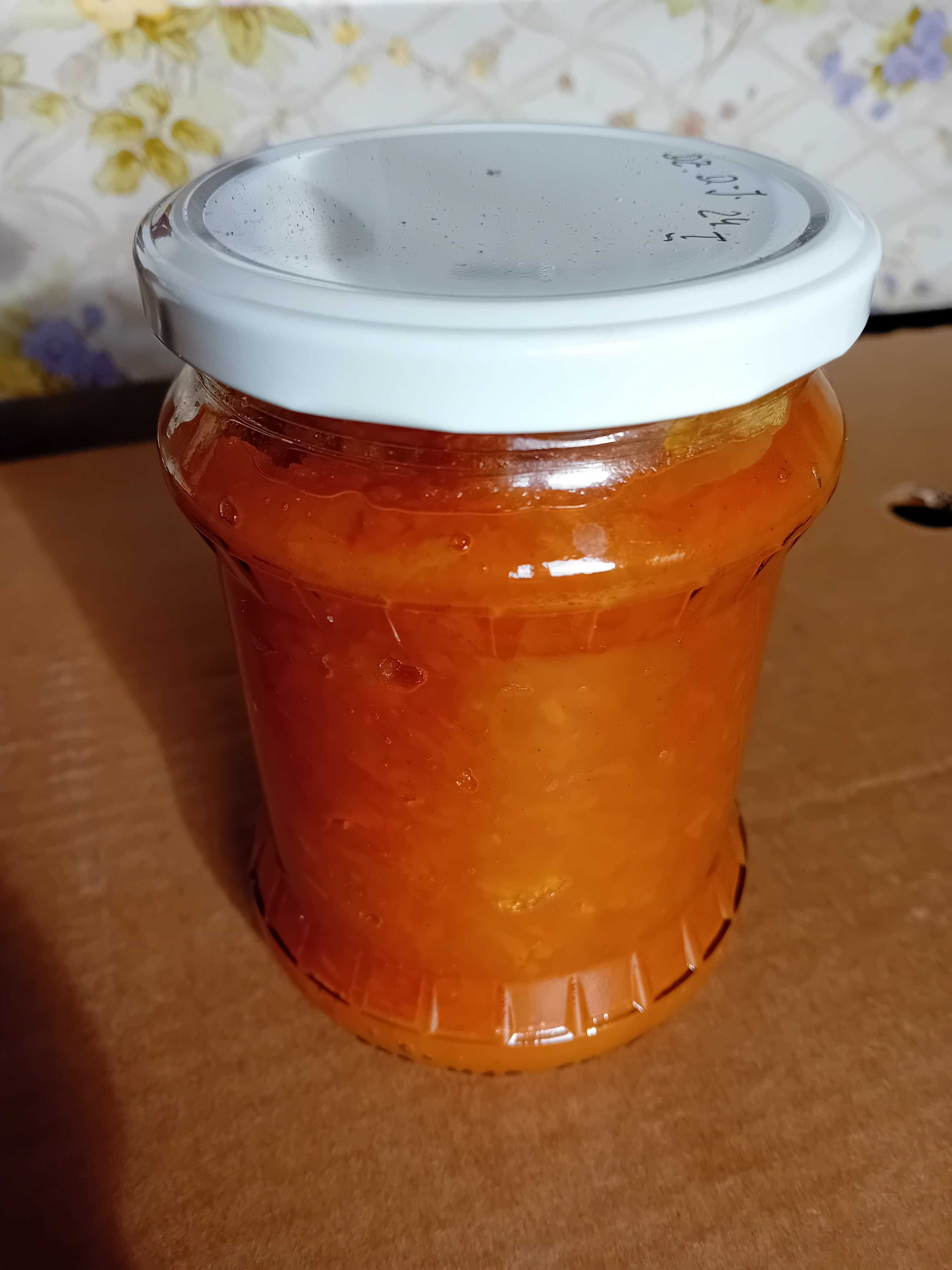 Dżem z truskawek,  dyni i jabłek
