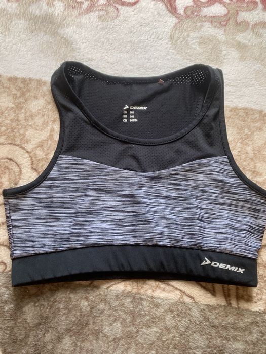 Спортивні топи. Спортивные топы.