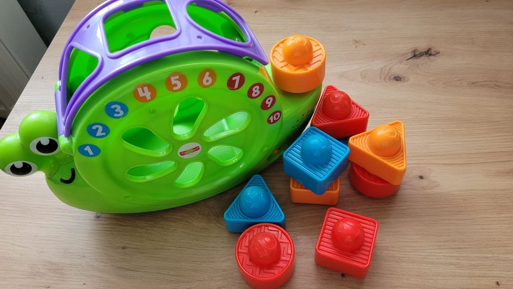 Dumel, fisher price zestaw zabawek. Fisher price rockid.