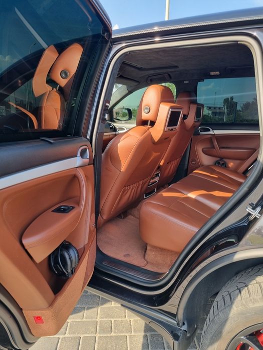 Porsche Cayenne Turbo