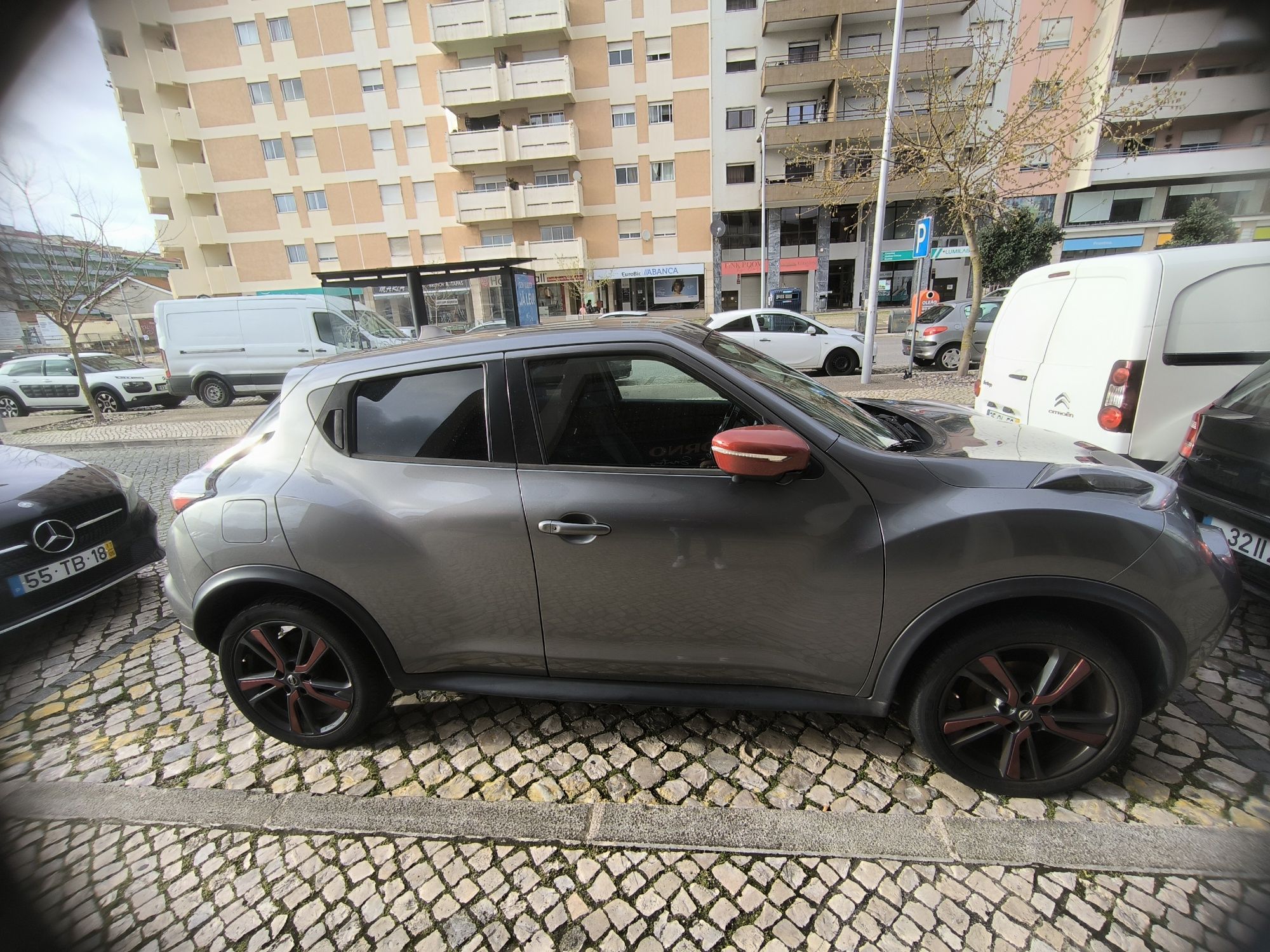 Nissan Juke 1.5 dCi 2014 – Edição Especial | Câmera Dianteira | Excele