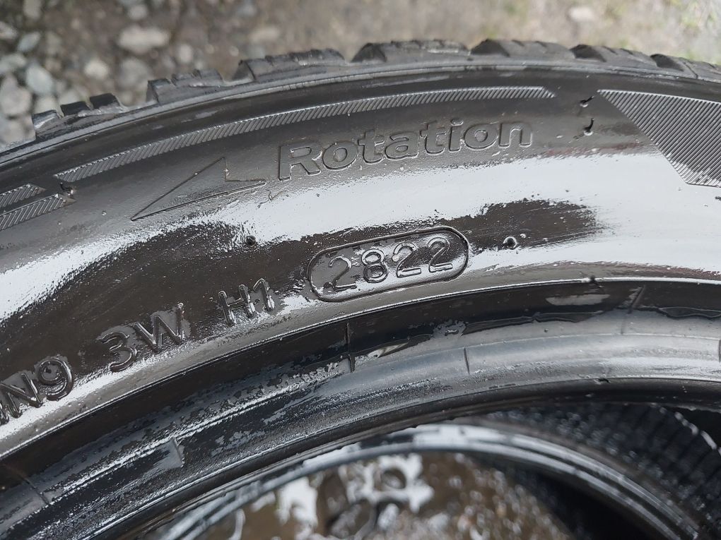 Hankook Winter i'cept evo3 235/45R18 98 V XL