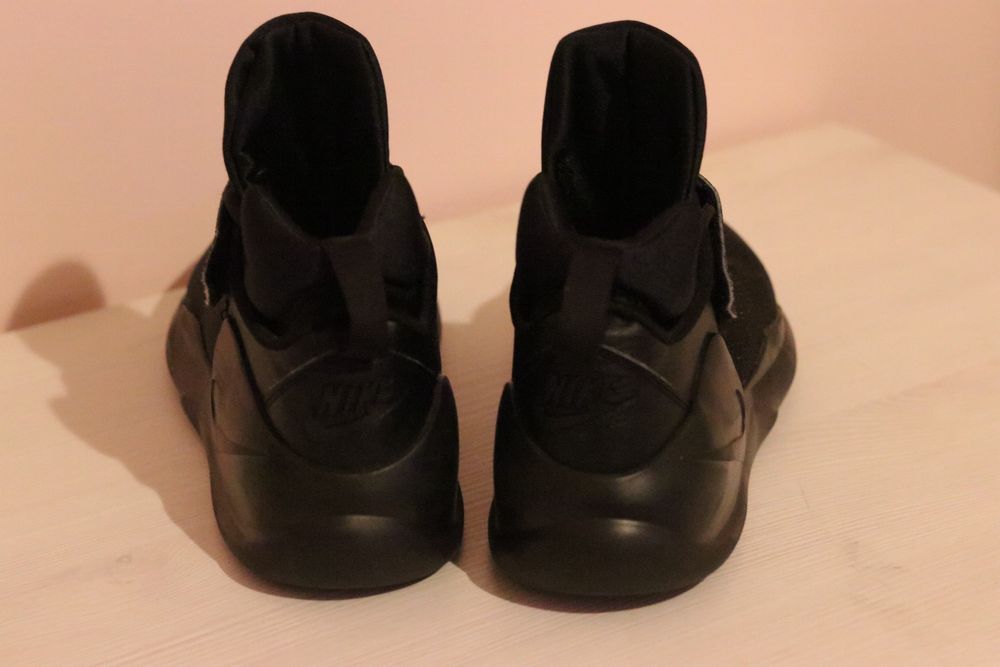 Nike sapatilhas botins