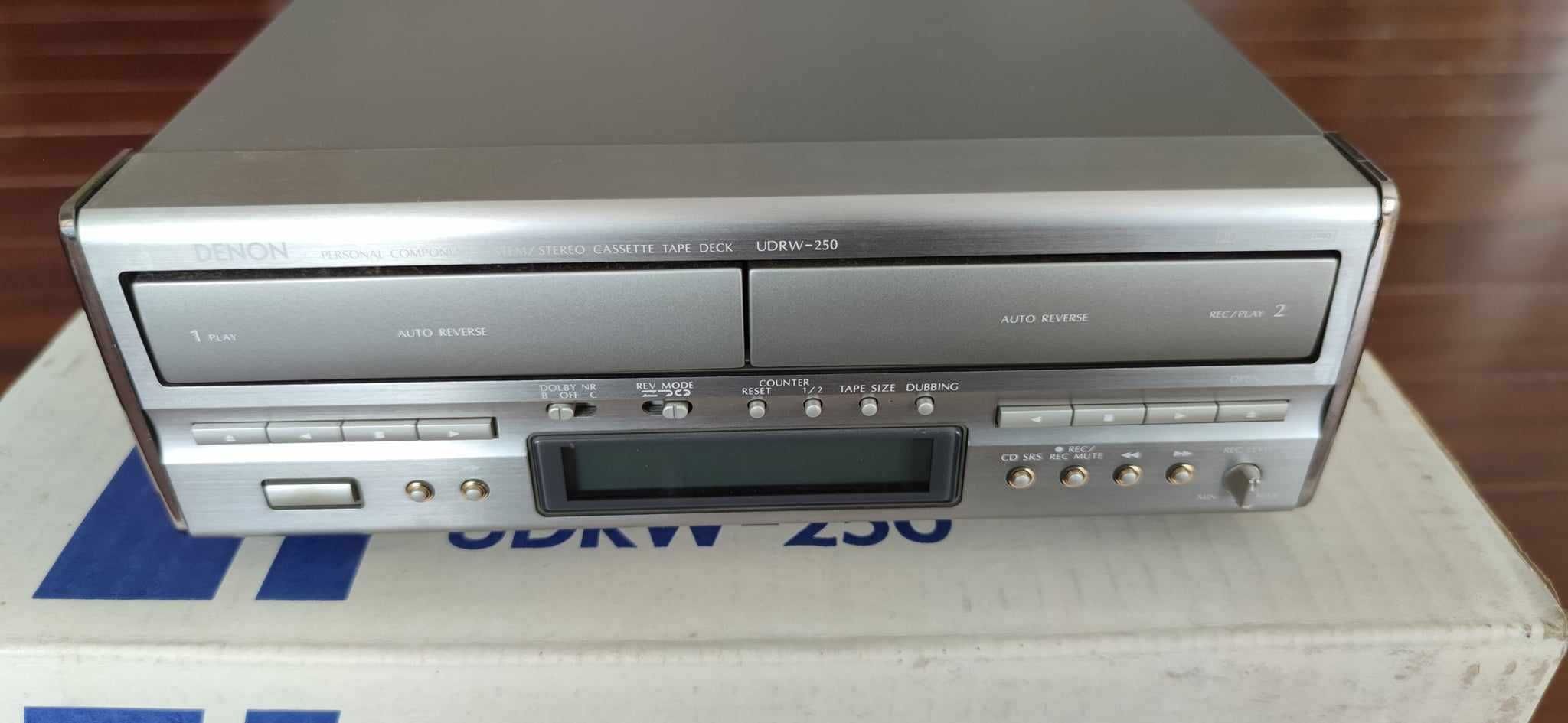 DENNON UDRW-250 Deck duplo de cassetes