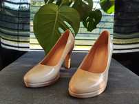 Cieliste buty na platformie i obcasie