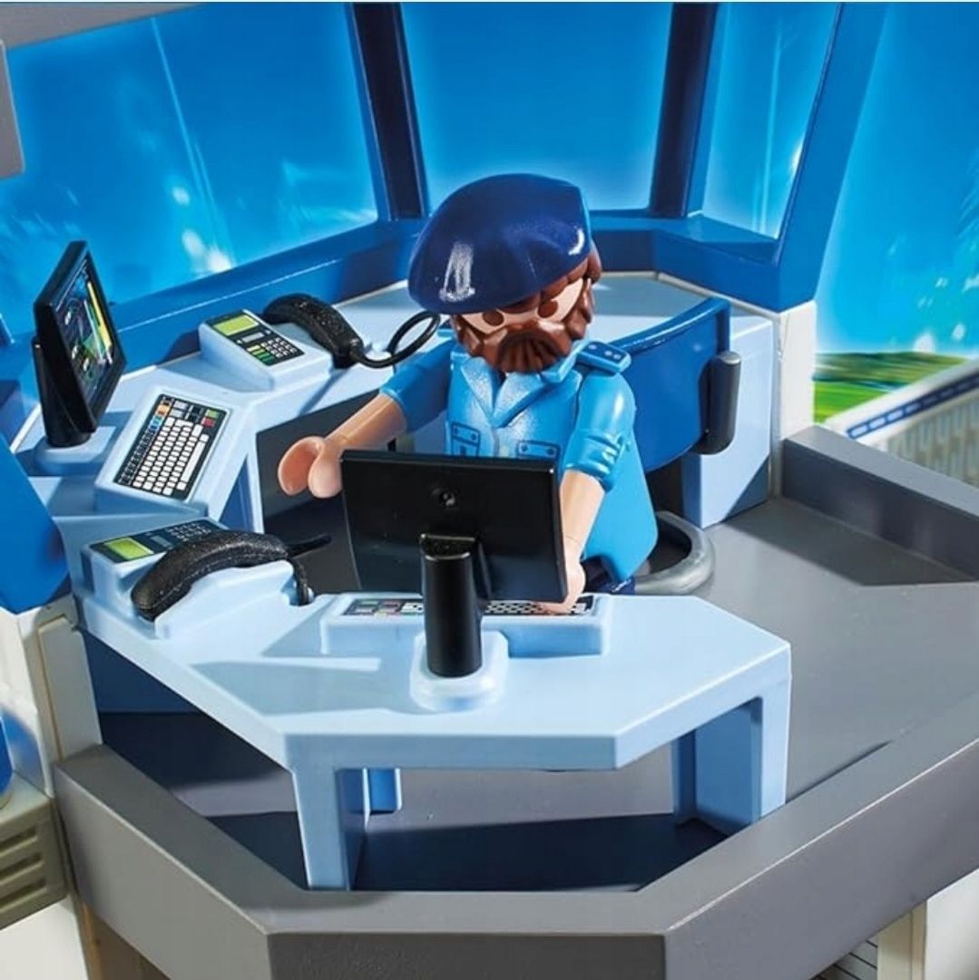 Playmobil City Action 6919 Police Station with Pri