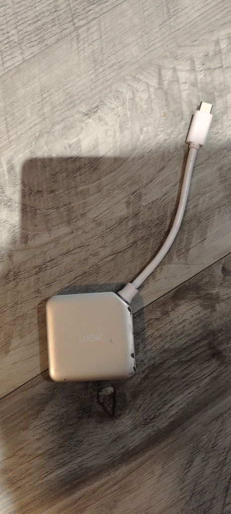 Rozdzielacz USB C do USB 4-port HUB LOGIC
