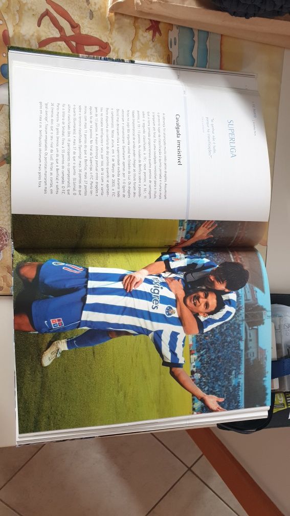 Livro FC Porto. c/ portes de envio