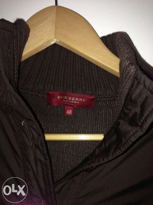 Casaco castanho Burberry Original Novo