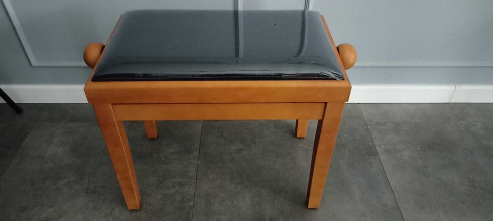 Ława stołek do pianina, fortepianu kolor buk siedzisko 55x32 cm