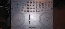 DJ контролёр Vestax VCI 100