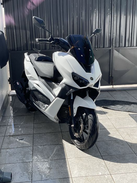 Keeway viest 125 (como nova)