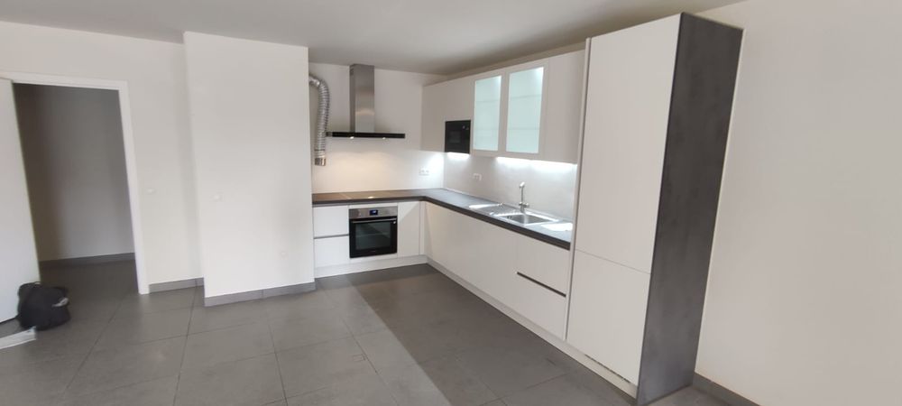 Montaż mebli montaż kuchni