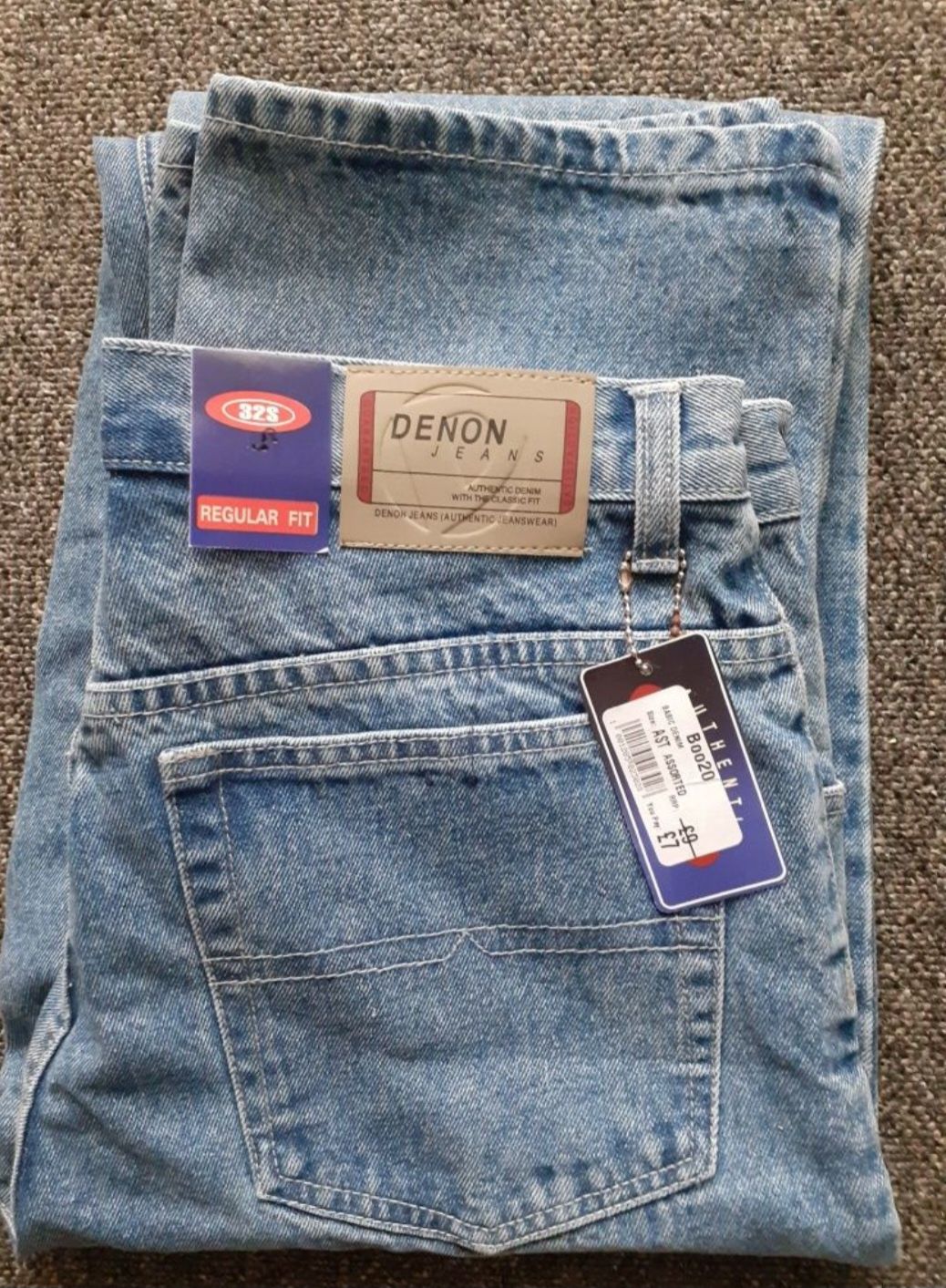 Nowe męskie jeansy M