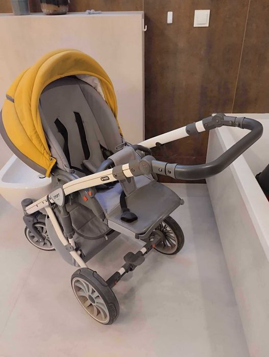 wózek POLSKIEJ FIRMY  Anex Sport z nosidełkiem Maxi Cosi i adapterami