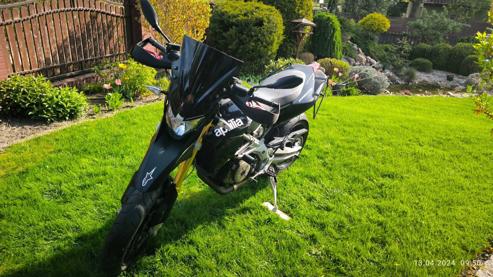 Aprilia Dorsoduro 750