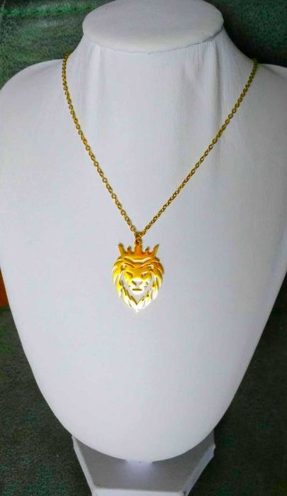 Colar Aço Dourado c/ Leão NOVO