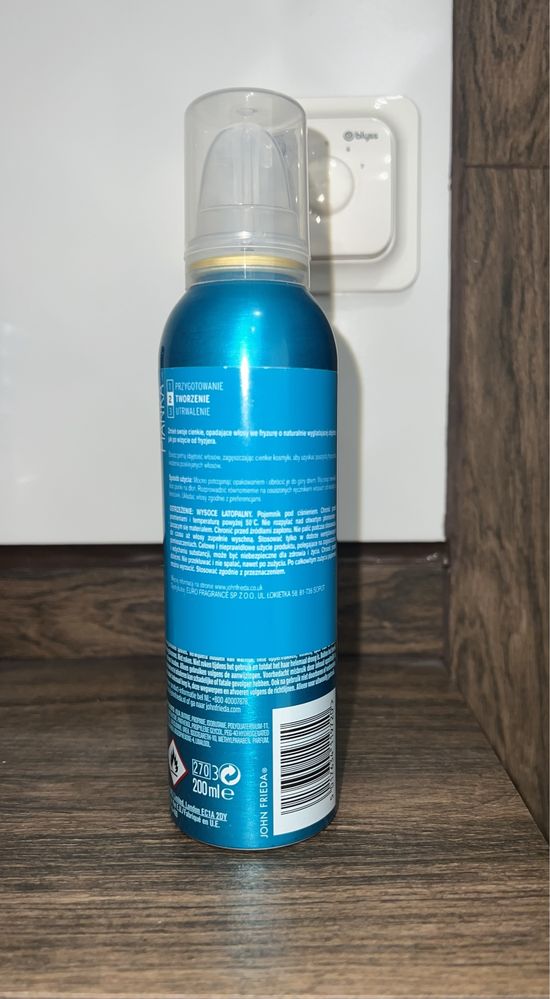 John Frieda Luxurious Volume Building Mousse Pianka