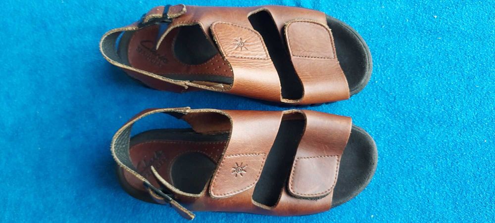 Сандалі жіночі / підліткові Clarks Springers Р. 38 устилка 23 см