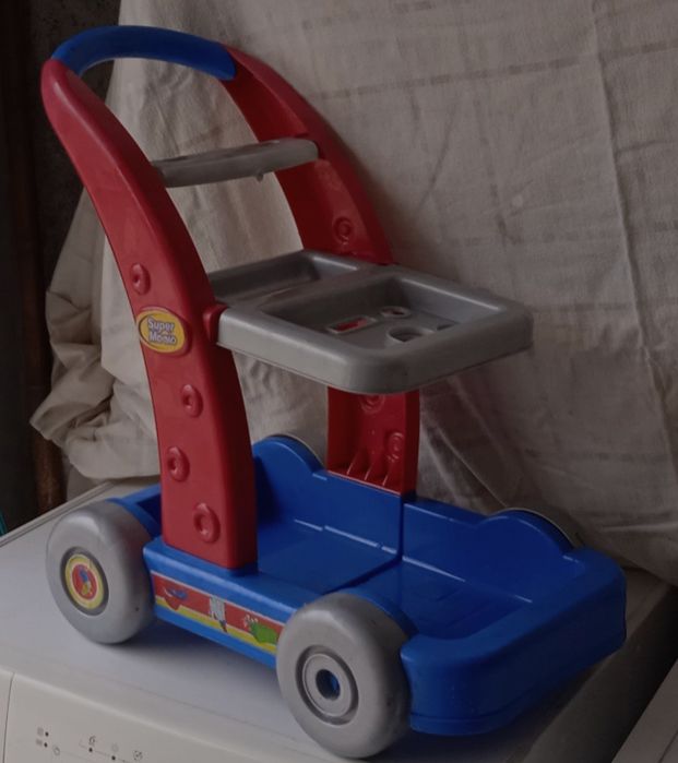 Carrinho (ou Andarilho) de compras para criança