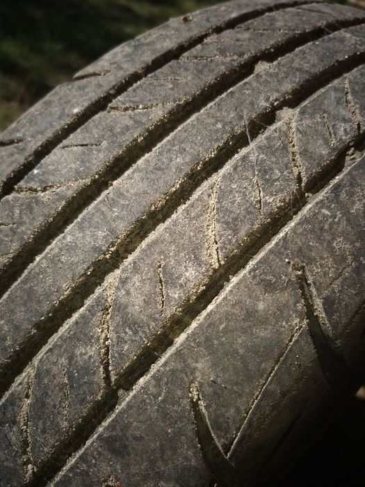Продаю резину літню з дискам 4 колеса Rosava 175/65 R14